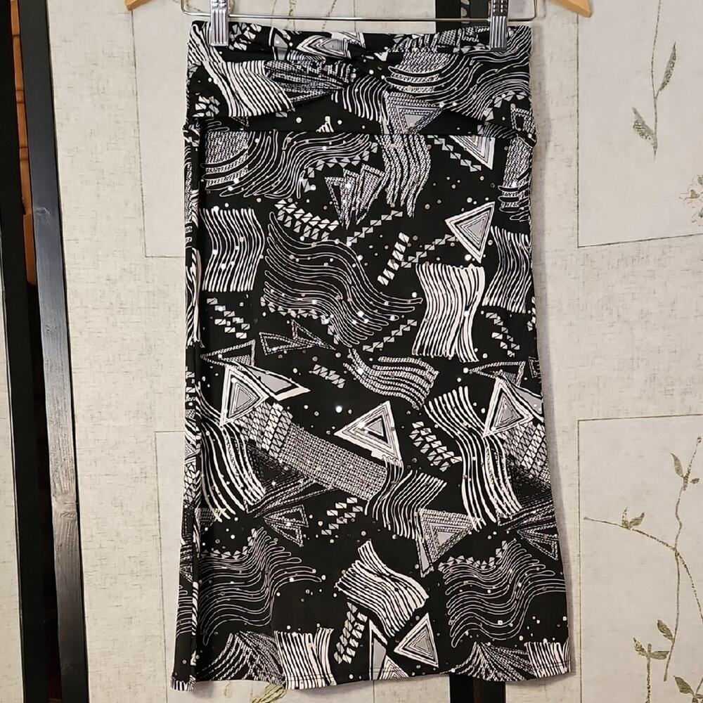 Black and White Geometric Midi Pencil Skirt
